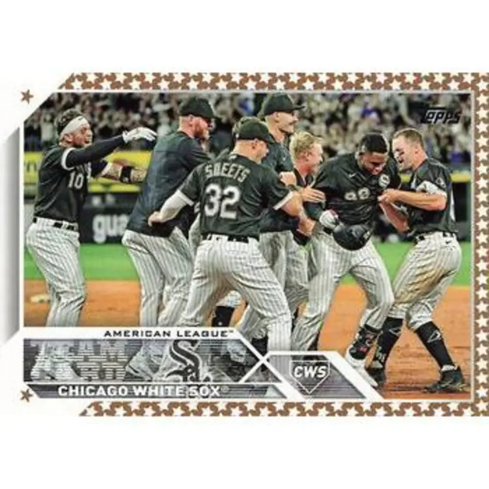 2023 Topps Gold Star Gold Star Chicago White Sox Team Card 565 Chicago White Sox